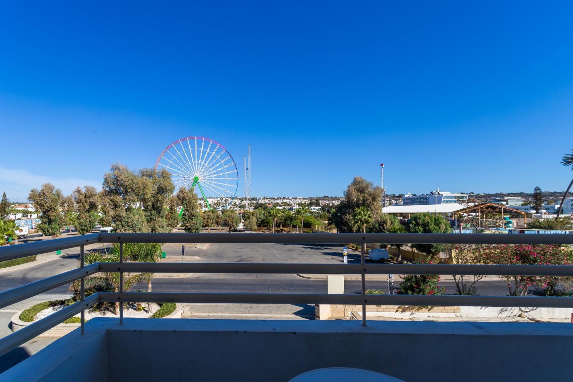 Piere - Anne Beach Hotel Ayia Napa Exteriör bild